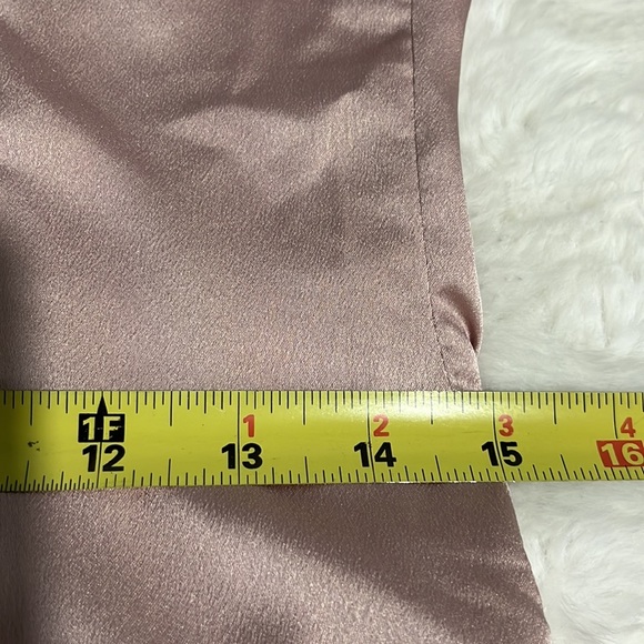 NWT pretty Little Thing satin slip dress - Picture 7 of 12